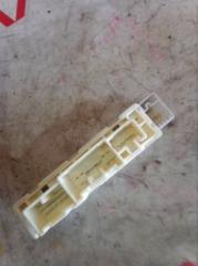 Реле генератора TOYOTA PRIUS ALPHA ZVW41 2ZRFXE 8264175070, 82641-75070 2 ракурс
