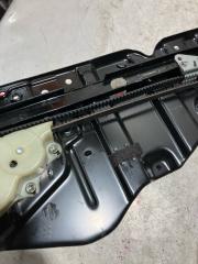 Доводчик двери правый задний TOYOTA ESTIMA ACR55 2AZFE 42611010212 3 ракурс Доводчик двери правый задний TOYOTA ESTIMA ACR55 2AZFE 42611010212 3 ракурс