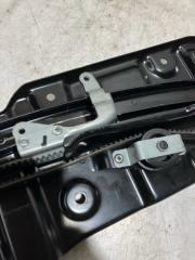 Доводчик двери правый задний TOYOTA ESTIMA ACR55 2AZFE 42611010212 4 ракурс Доводчик двери правый задний TOYOTA ESTIMA ACR55 2AZFE 42611010212 4 ракурс