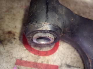 Рычаг подвески правый передний TOYOTA VOXY ZWR80 2ZRFXE 4806829255 4 ракурс