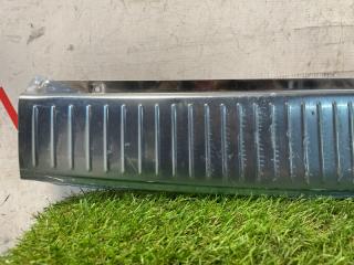 Накладка замка багажника MERCEDES-BENZ E-CLASS W211 M272E35 A21169302177167 2 ракурс