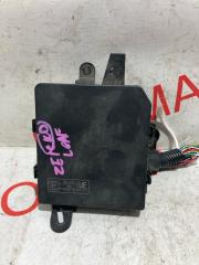 Блок предохранителей NISSAN LEAF ZE1 EM57 284B75SH5A 5 ракурс