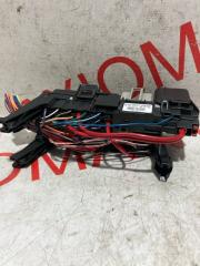 Блок предохранителей VOLVO V60 FW48 B4164T 31337663 5 ракурс