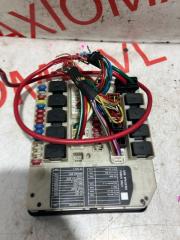 Блок предохранителей NISSAN SERENA CC25 MR20DE 284B7CY00D 3 ракурс