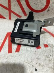 Электронный блок NISSAN LEAF ZE1 EM57 284P15SA5A 4 ракурс