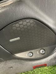 Обшивка дверей передняя левая TOWNCAR 1998 FN145 MODULAR V8