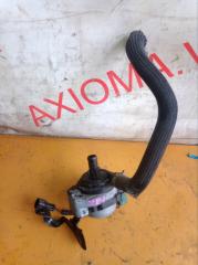 Помпа инвертора NISSAN LEAF ZE1 EM57 215815SA0A 1 ракурс