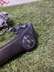 Кнопки на руль TOYOTA PRIUS ALPHA ZVW41 2ZRFXE 8425047250B0 3 ракурс