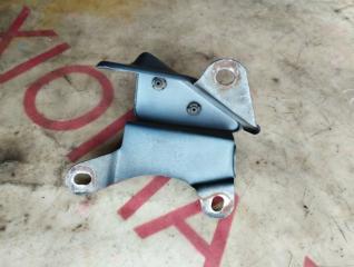 Уголок крыла MITSUBISHI PAJERO V24W 4D56T MB774444 3 ракурс