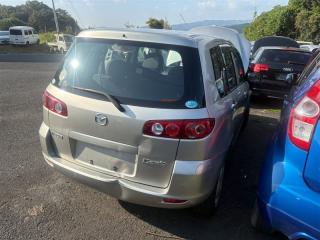 Стекло двери правое переднее MAZDA DEMIO DY3W ZJVE D35158511B 2 ракурс