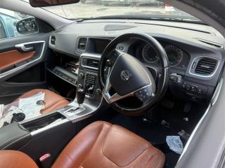 Руль с airbag VOLVO V60 FW48 B4164T 31390471 1 ракурс