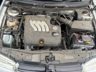 Двигатель VOLKSWAGEN GOLF 1J1 APK 06A100105LX 1 ракурс