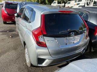 Привод правый передний HONDA FIT GK3 L13B 44305T5A000 2 ракурс