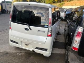 Стоп-сигнал левый задний SUBARU STELLA RN1 EN07D 84912KJ150, 220-20991 1 ракурс Стоп-сигнал левый задний SUBARU STELLA RN1 EN07D 84912KJ150, 220-20991 1 ракурс