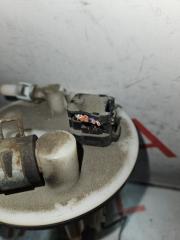 Бензонасос DAIHATSU MIRA E:S LA300S KFVE3 23210B2102 4 ракурс Бензонасос DAIHATSU MIRA E:S LA300S KFVE3 23210B2102 4 ракурс