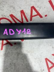 Накладка 5-й двери задняя NISSAN AD VAY12 CR12DE 90810JJ10A 3 ракурс