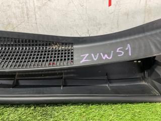 Жабо TOYOTA PRIUS ZVW51 2ZRFXE 5578147220 4 ракурс