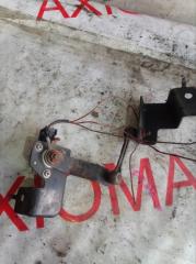 Датчик корректора фар левый передний SUBARU STELLA RN1 EN07D 84021KG000 5 ракурс