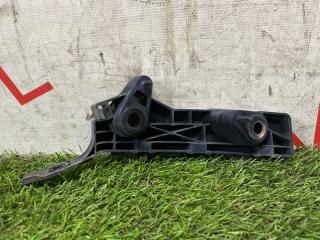 Крепление бампера правое переднее MAZDA AXELA BM6FJ Z6VE BHN1500T1 3 ракурс