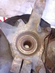 Ступица левая передняя MITSUBISHI LANCER CS2V 4G15 MR403403, MR403405 4 ракурс