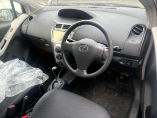 Педаль газа TOYOTA VITZ KSP90 1KRFE 7811052010 1 ракурс