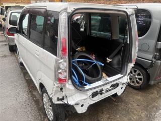 Стойка подвески левая передняя SUBARU STELLA RN1 EN07D 20310KG070 2 ракурс Стойка подвески левая передняя SUBARU STELLA RN1 EN07D 20310KG070 2 ракурс