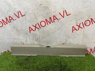 Накладка замка багажника MITSUBISHI EK WAGON H81W 3G83 MR900650, mr590650 1 ракурс