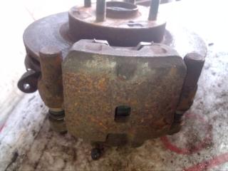 Ступица левая передняя MITSUBISHI COLT Z28A 4G15 MR594077 3 ракурс
