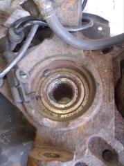 Ступица левая передняя MITSUBISHI COLT Z28A 4G15 MR594077 5 ракурс