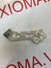 Крепление бампера левое переднее MAZDA PREMACY CREW LFDE C235500U1C 4 ракурс