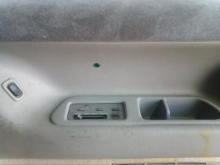Обшивка салона правая MAZDA BONGO FRIENDEE SGLR WLTE S51T6851055 5 ракурс