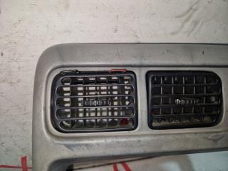 Консоль магнитофона HONDA ACTY HH6 E07Z 77211S8R003ZB 2 ракурс