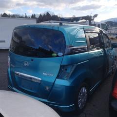 Крыло правое переднее HONDA FREED SPIKE GP3 LEA 60211SFMJ00ZZ 2 ракурс Крыло правое переднее HONDA FREED SPIKE GP3 LEA 60211SFMJ00ZZ 2 ракурс