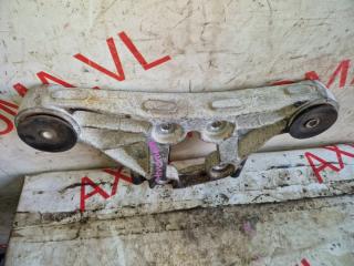 Подушка редуктора TOYOTA NOAH ZRR75 3ZRFAE 5239028050 4 ракурс Подушка редуктора TOYOTA NOAH ZRR75 3ZRFAE 5239028050 4 ракурс