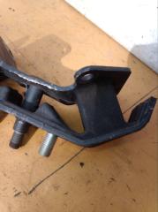 Подушка кпп SUBARU IMPREZA GP7 FB20A 41022FJ000 2 ракурс
