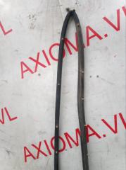Уплотнительная резинка дверей правая передняя NISSAN GLORIA HY34 VQ30DET 76921AG006 5 ракурс