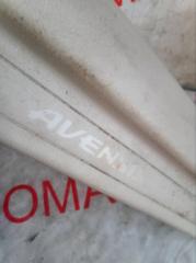 Порожек пластиковый правый передний TOYOTA AVENSIS AZT251 2AZFSE 6791305030E0 3 ракурс