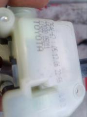 Замок лючка бензобака TOYOTA AVENSIS AZT251 2AZFSE 7703005011 3 ракурс