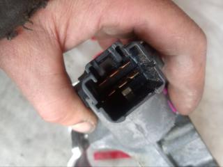 Замок зажигания TOYOTA AVENSIS AZT251 2AZFSE 8907305141 5 ракурс