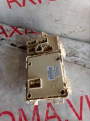 Блок предохранителей TOYOTA AVENSIS AZT251 2AZFSE 8273005100 3 ракурс Блок предохранителей TOYOTA AVENSIS AZT251 2AZFSE 8273005100 3 ракурс