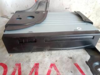 Блок навигации TOYOTA AVENSIS AZT251 2AZFSE 8684120030 2 ракурс Блок навигации TOYOTA AVENSIS AZT251 2AZFSE 8684120030 2 ракурс