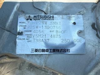 Уплотнитель стекла собачника левый задний MITSUBISHI DELICA P25W 4D56 MB683060 5 ракурс