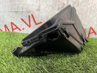 Блок предохранителей TOYOTA MARK X GRX120 4GRFSE 7154555030 4 ракурс Блок предохранителей TOYOTA MARK X GRX120 4GRFSE 7154555030 4 ракурс