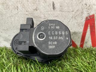 Сервопривод BMW 5-SERIES E61 N52B30A 64116942989, 6942989 2 ракурс Сервопривод BMW 5-SERIES E61 N52B30A 64116942989, 6942989 2 ракурс