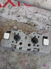 Светильник салона передний TOYOTA COROLLA FIELDER NKE165 1NZFXE 8126052020B0 2 ракурс