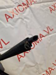 Уплотнительная резинка дверей левая передняя BMW 5-SERIES E61 N52B30A 51217033787 3 ракурс