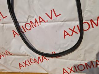 Уплотнительная резинка багажника задняя SUBARU IMPREZA GP7 FB20A 63516FJ000 2 ракурс