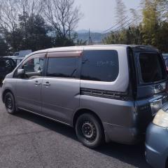 Ступица левая передняя NISSAN SERENA C25 MR20DE 40015CY000, 40202EN010 2 ракурс