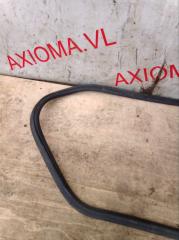 Уплотнительная резинка багажника VOLVO S60 RS61 B5244S 9170357 2 ракурс