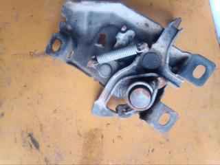 Замок капота HONDA PARTNER EY8 D16A 74120S05003 3 ракурс